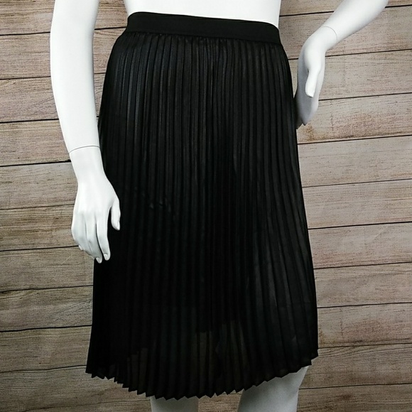 THALIA Sodi black tea length accordion pleat skrit - Picture 2 of 8